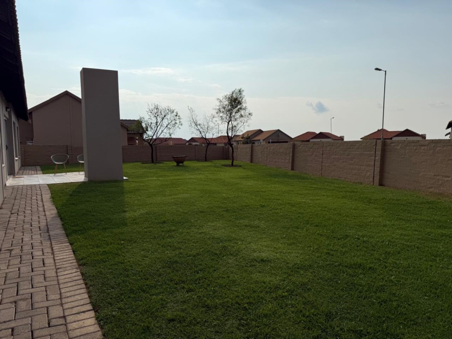 3 Bedroom Property for Sale in Waterkloof East North West